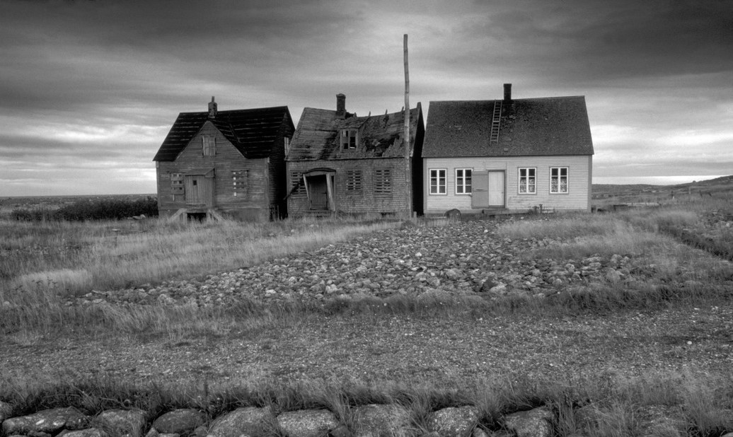 Abandoned village. Jean Gaumy фотографии. Как переводится abandoned Village.